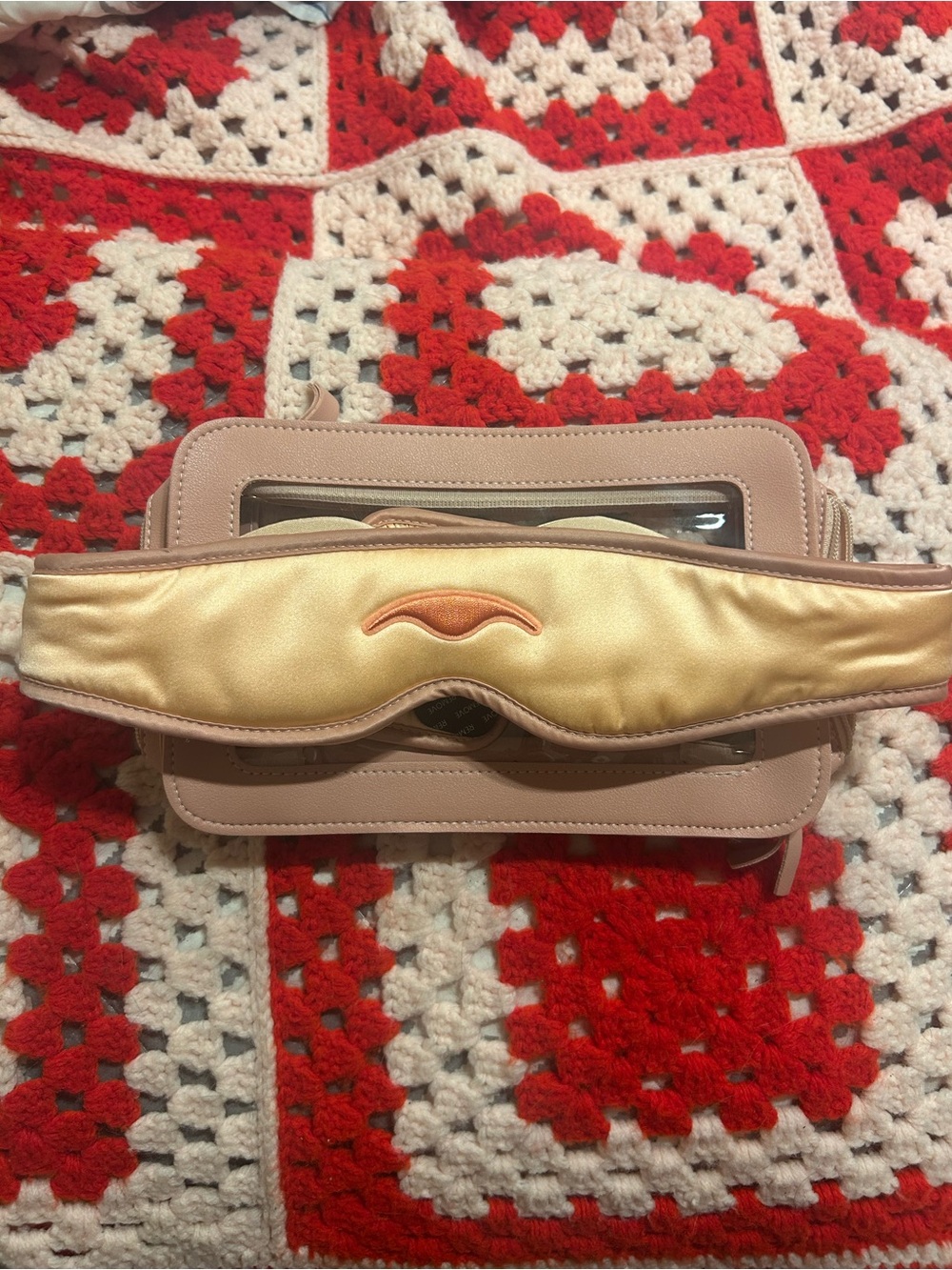Women Accessories - Manta Silk Sleep Mask with Case